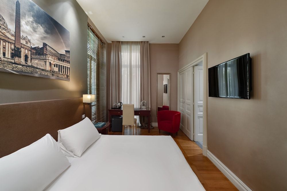 Hotel Principe Torlonia Classic Double Room 4