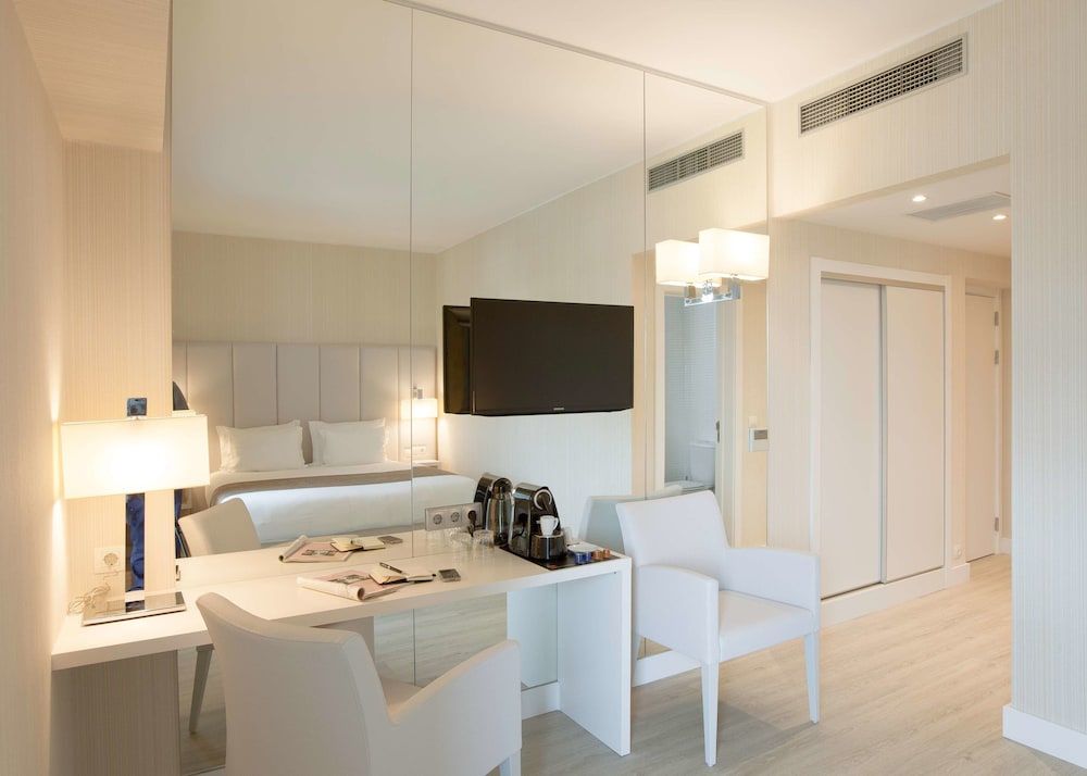 Lutecia Smart Design Hotel 5