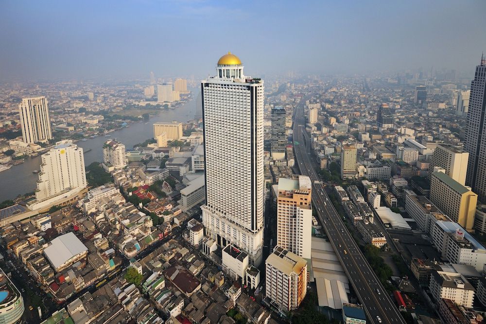 lebua at State Tower exterior_detail