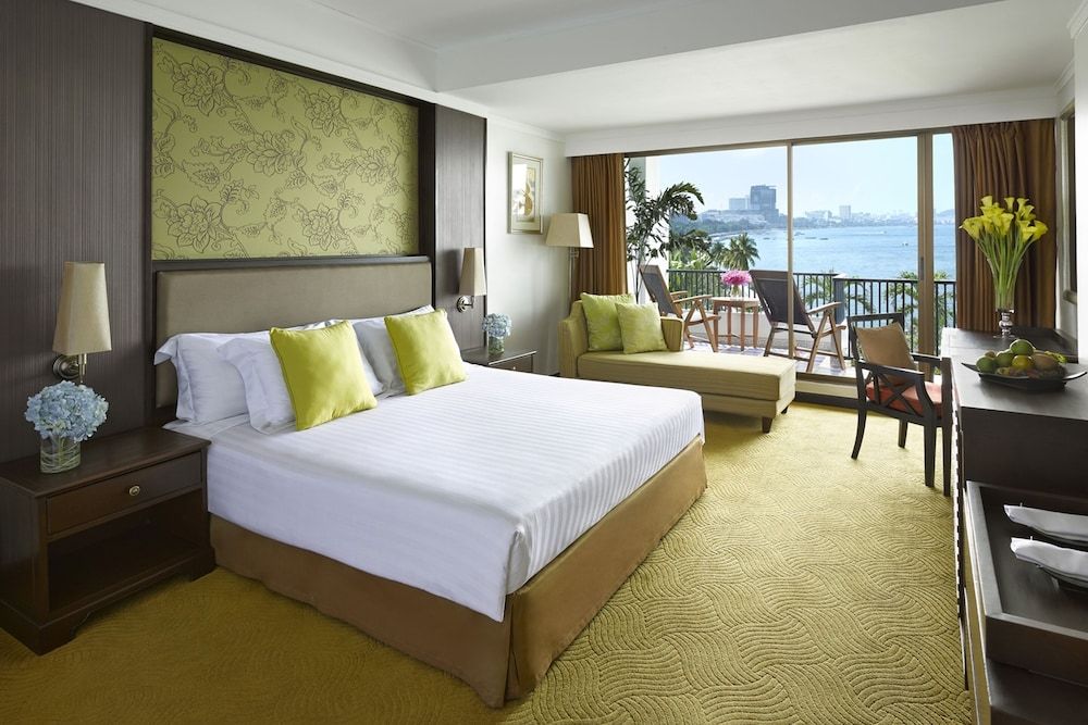 Dusit Thani Pattaya featured 4