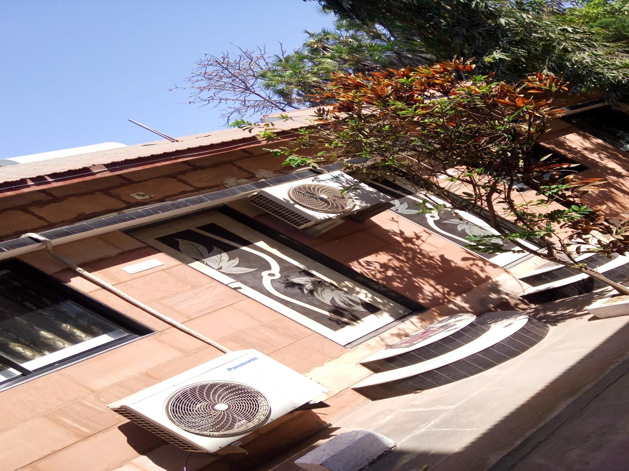 2613777_17081215500055348952