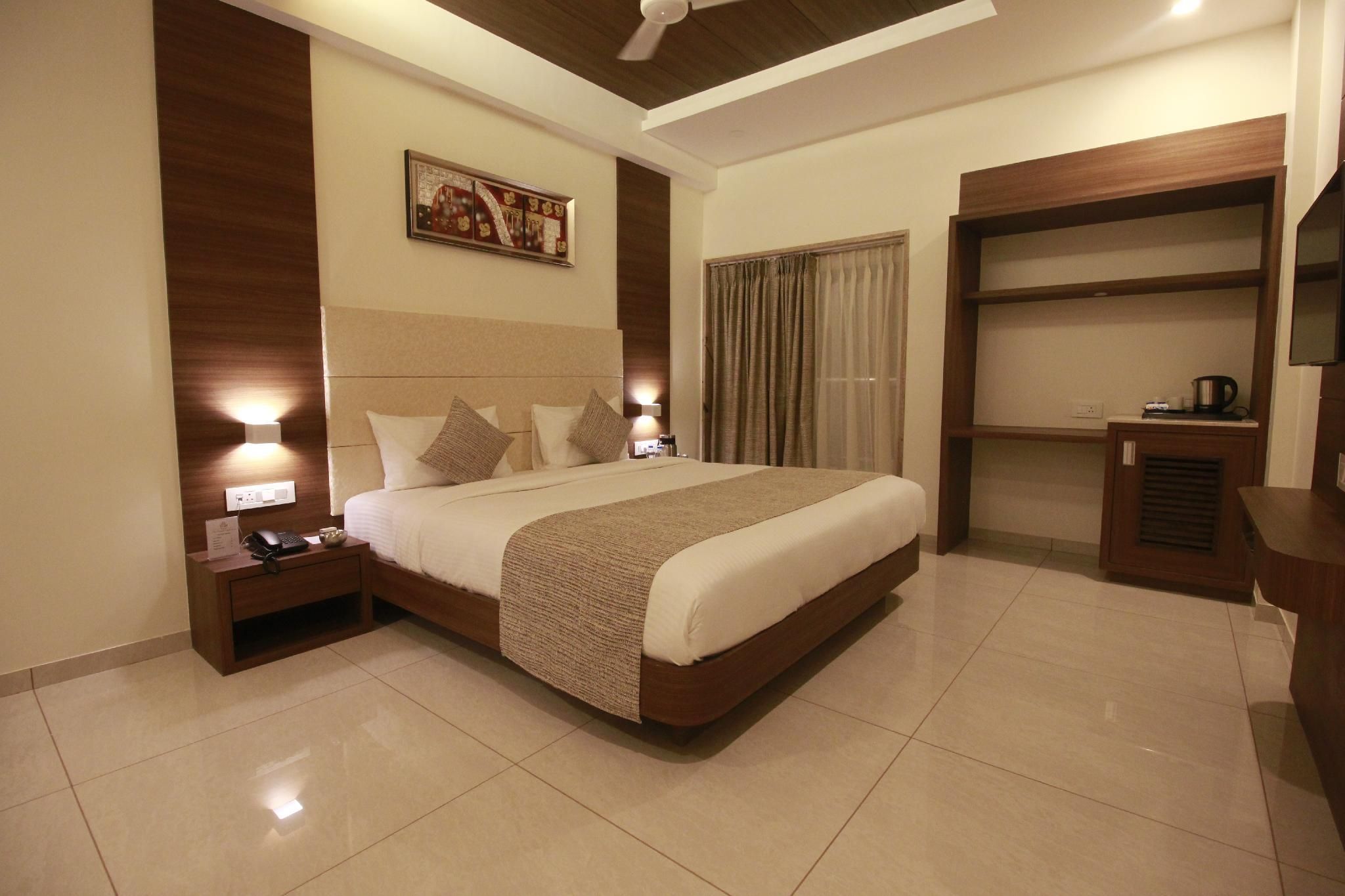 The Grand Highness Executive Room