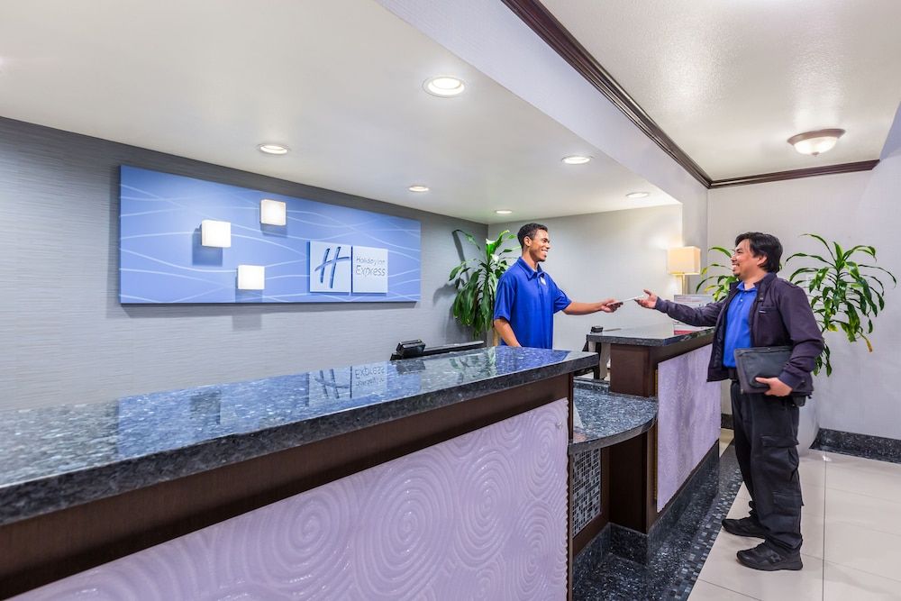 Holiday Inn Express San Diego - SeaWorld Area, an IHG Hotel 3