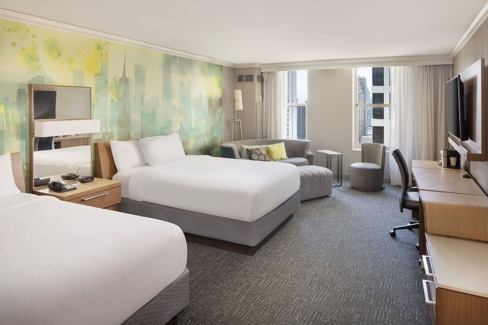 Courtyard by Marriott Chicago Magnificent Mile