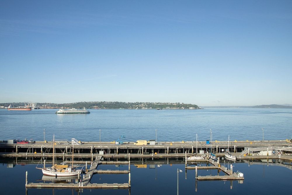 Seattle Marriott Waterfront 2