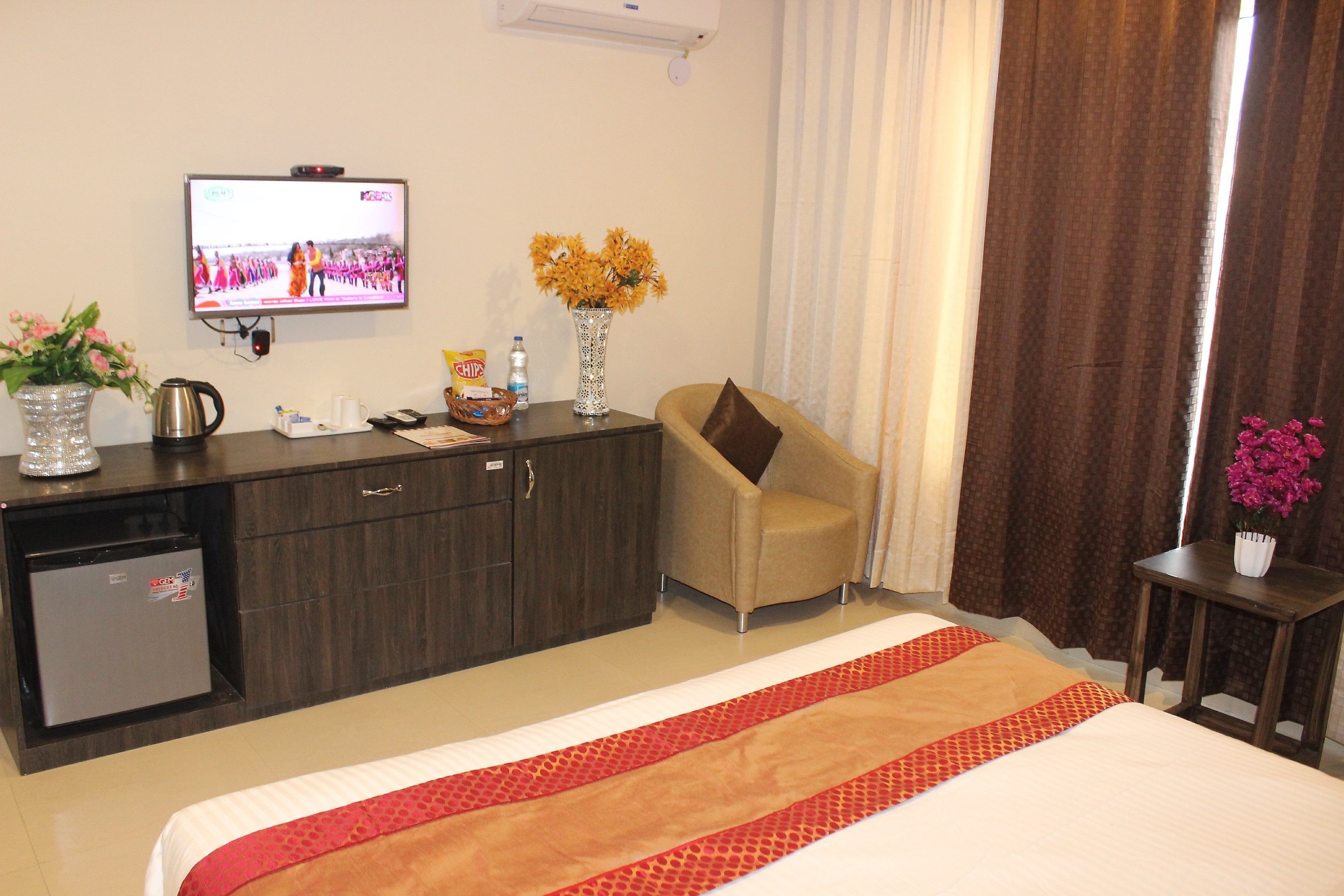 Premium Rooms with Banganga / Helipad Drop