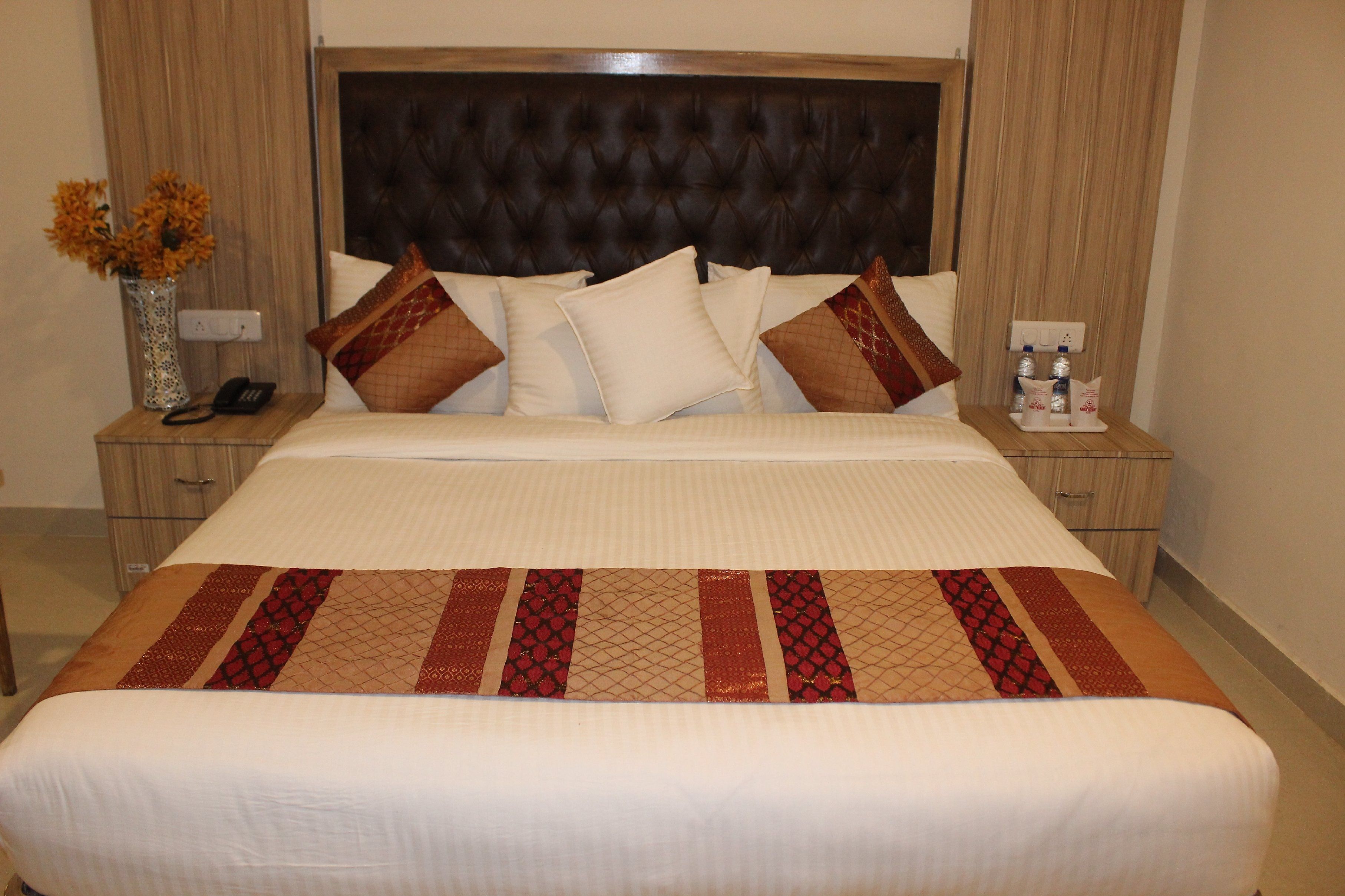 Premium Rooms with Banganga / Helipad Drop