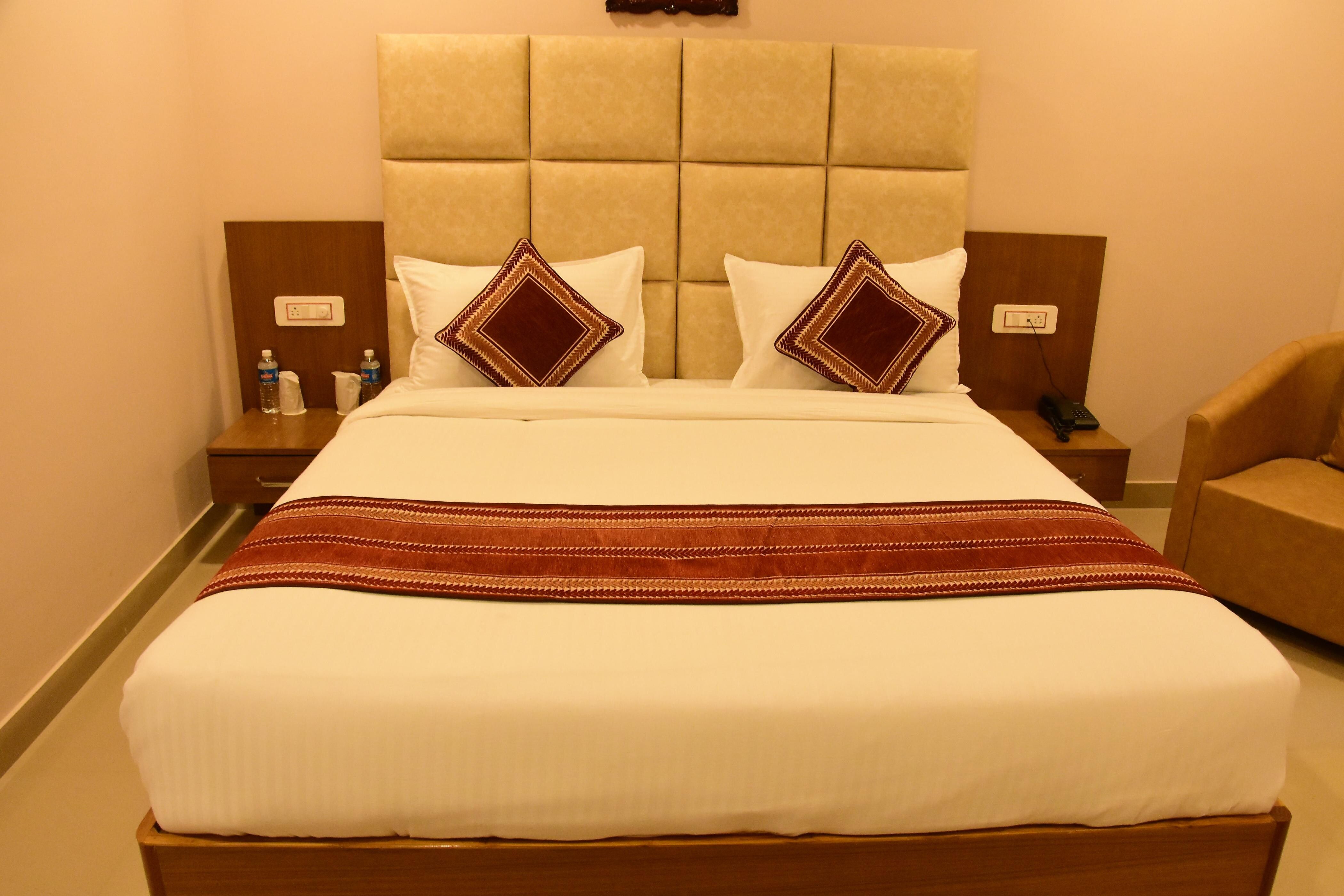 Rama Trident Executive Rooms with Banganga Helipad Drop 6