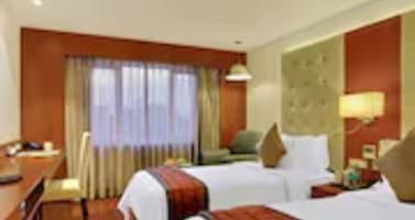 Comfort Inn Insys PREMIUM TWIN ROOM 4