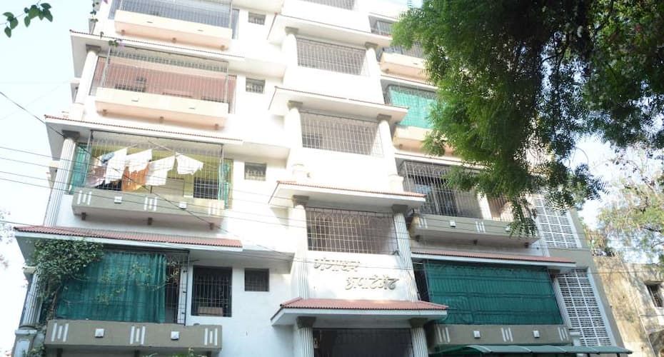 undefined Competent Hospitality