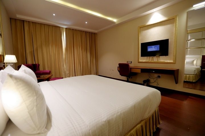 Kasturi Orchid Deluxe Room 7