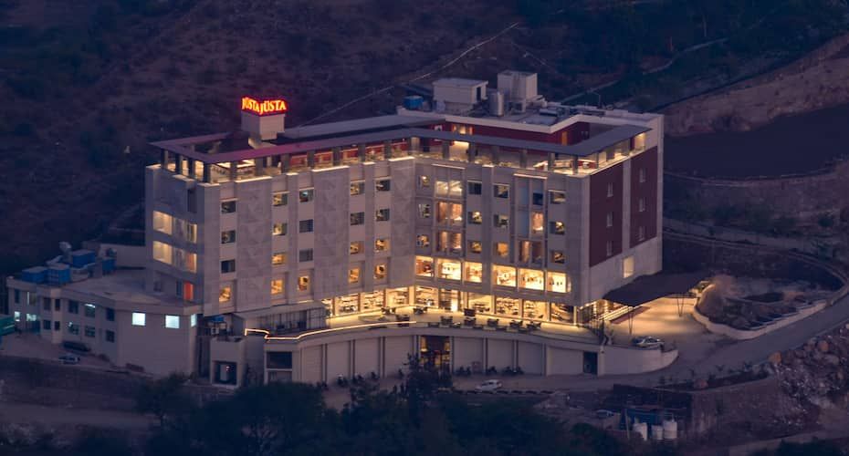 undefined juSTa Sajjangarh Resort & Spa 8