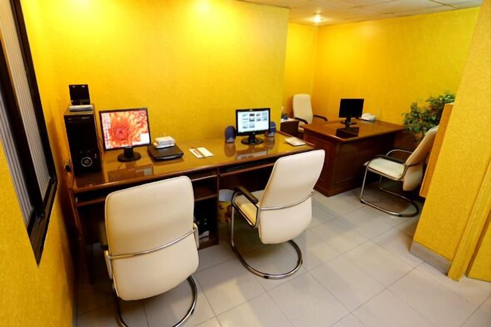 Business Centre