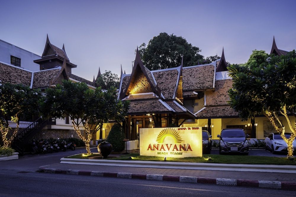 Anavana Beach Resort