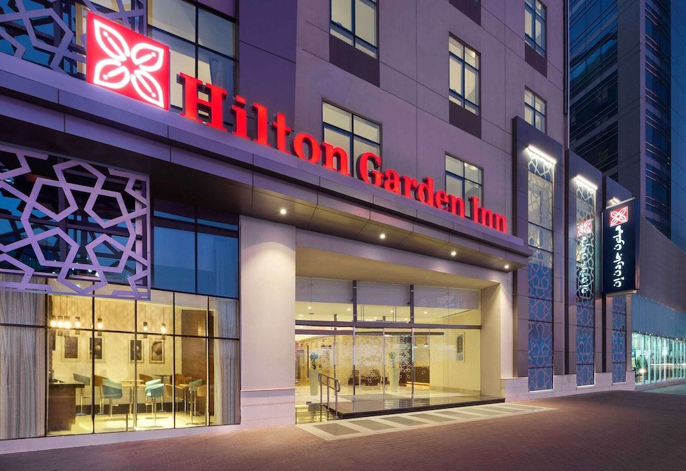 Hilton Garden Inn Dubai Al Muraqabat 2