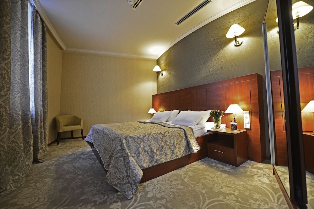 Astoria Tbilisi Hotel featured