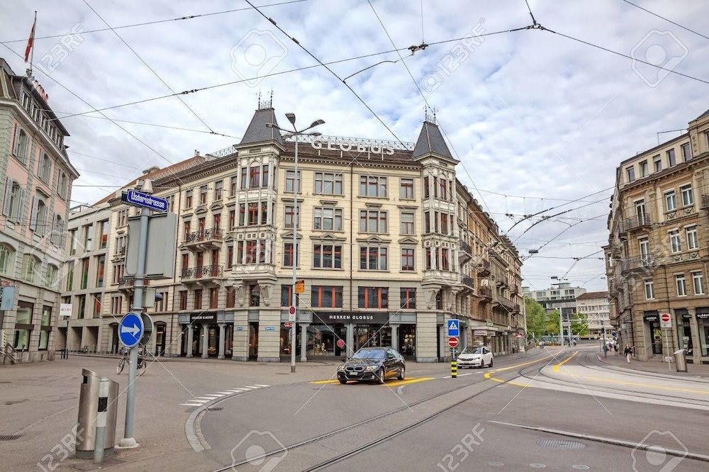 Löwenplatz Apartment near Station by Airhome