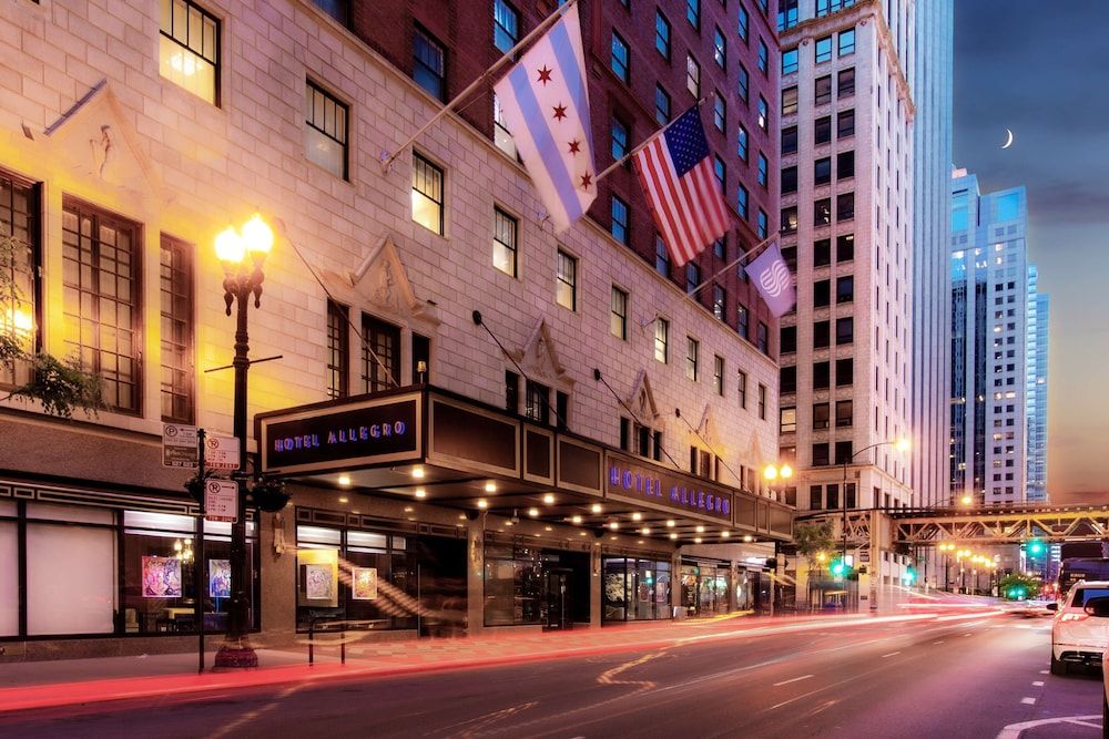 The Allegro Royal Sonesta Hotel Chicago Loop exterior_detail 4