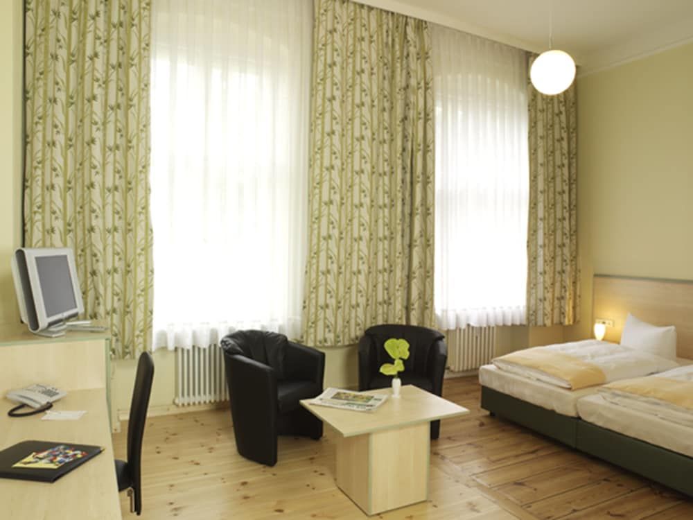 Hotel Hansablick Berlin Comfort Double Room 4