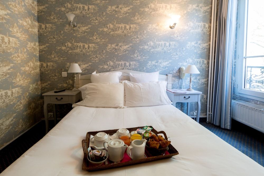 Hotel Regyn's Montmartre featured 3