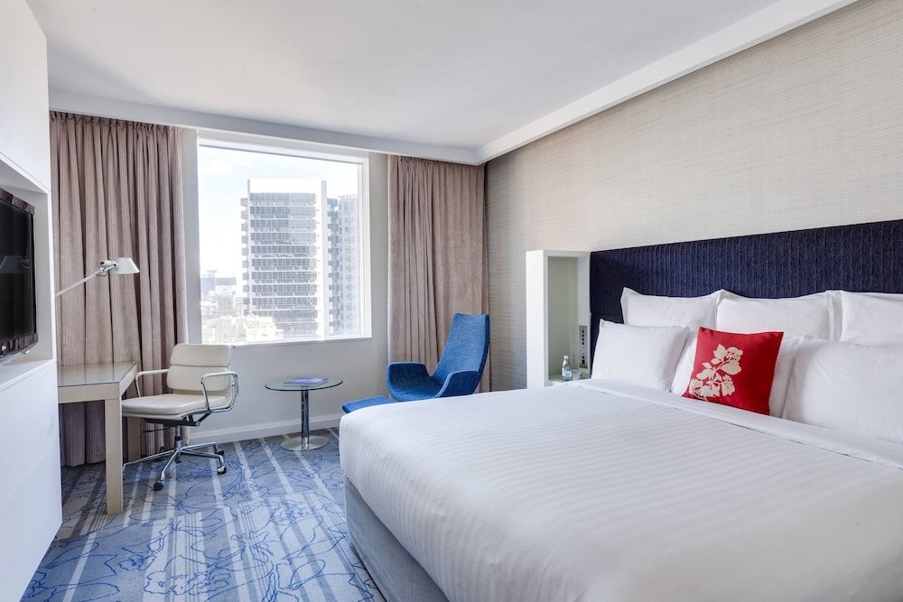 Sydney Harbour Marriott Hotel at Circular Quay Room, 1 King Bed