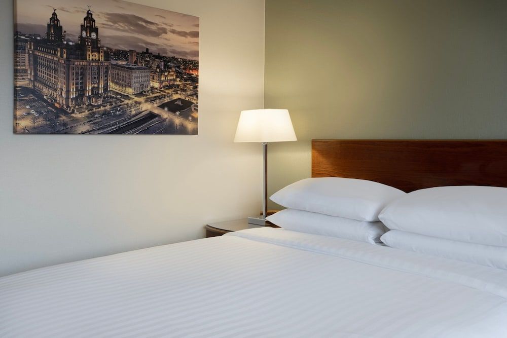 Delta Hotels by Marriott Liverpool City Centre 5