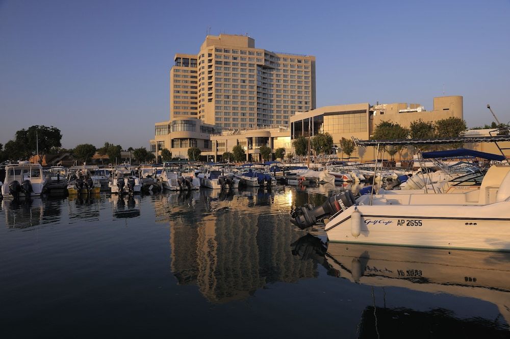 InterContinental Abu Dhabi, an IHG Hotel 3