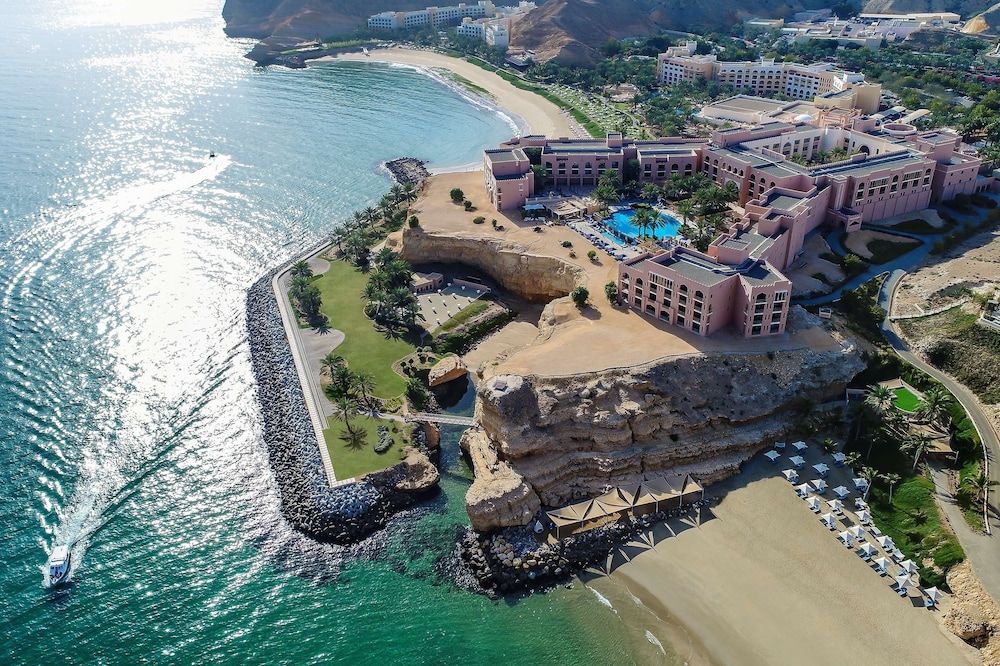 Shangri-La Al Husn, Muscat - Adults Only resort exterior_detail 4