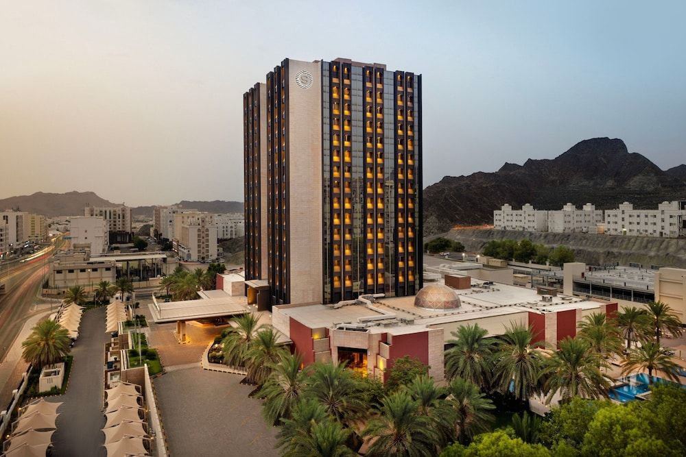 Sheraton Oman Hotel exterior_detail 2