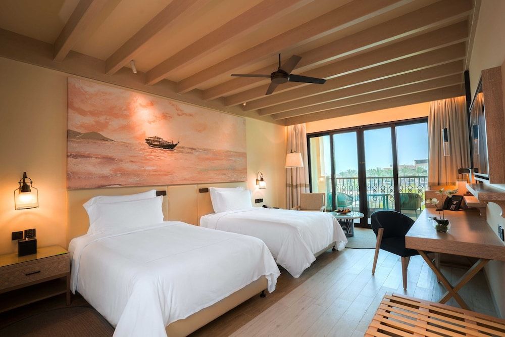 Saadiyat Rotana Resort and Villas Room, 2 Twin Beds, Balcony (Guest) 2