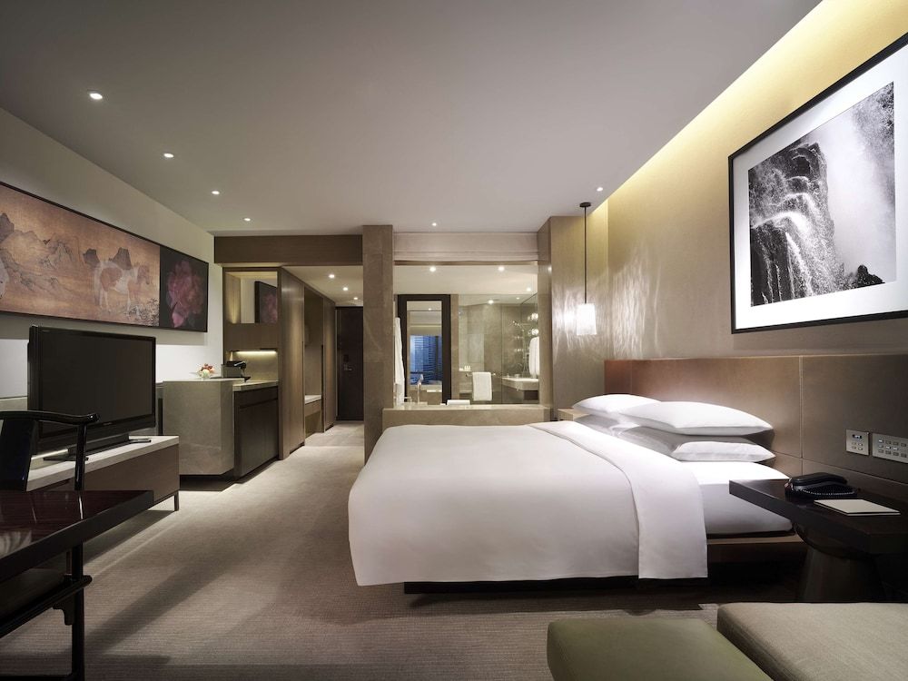 Grand Hyatt Hong Kong featured 3