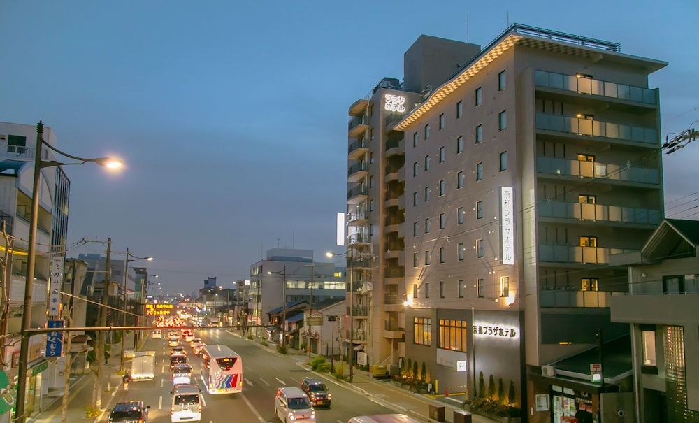 Kyoto Plaza Hotel 5