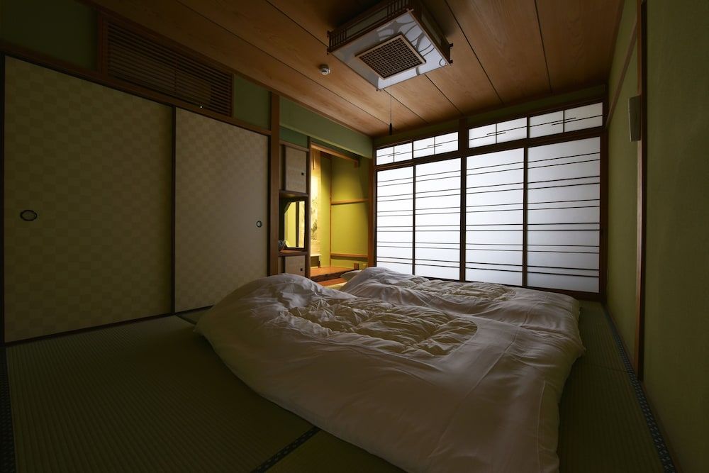 SHIBASHI Umeyacho room 3