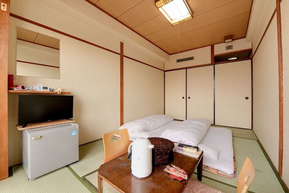 Hotel Omiya featured 2