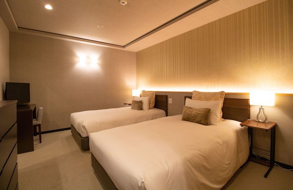 R&Run Kyoto serviced apartment & suites Family Suite, 3 Bedrooms, Jetted Tub, City View 7