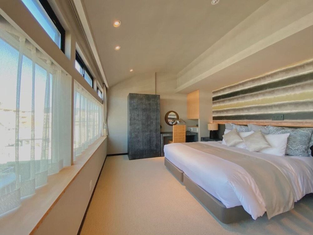 R&Run Kyoto serviced apartment & suites Family Suite, 3 Bedrooms, Jetted Tub, City View 2