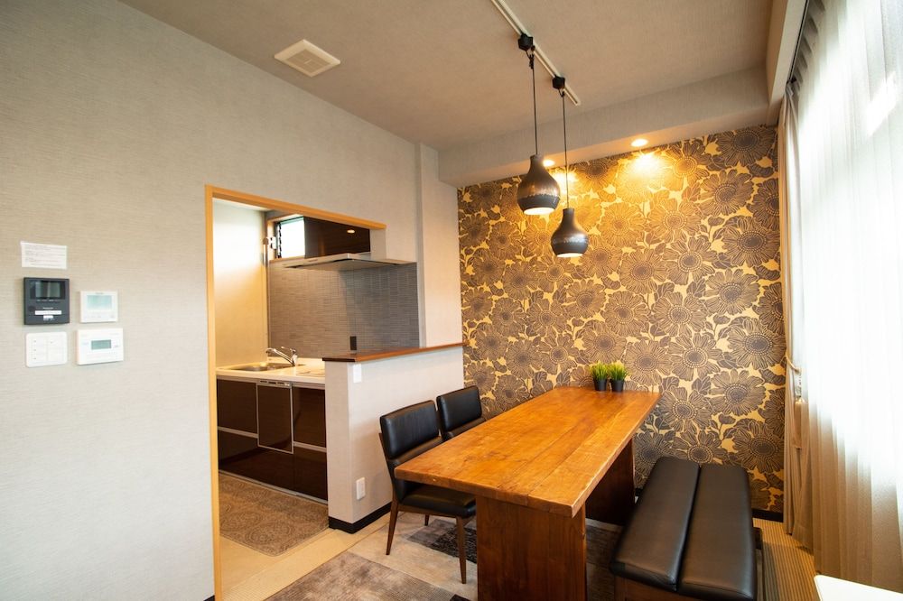 R&Run Kyoto serviced apartment & suites Family Suite, 3 Bedrooms, Jetted Tub, City View 8