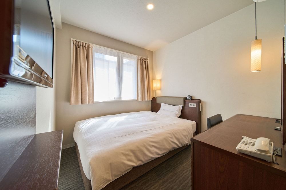 JR WEST GROUP VIA INN KYOTO SHIJOMUROMACHI featured