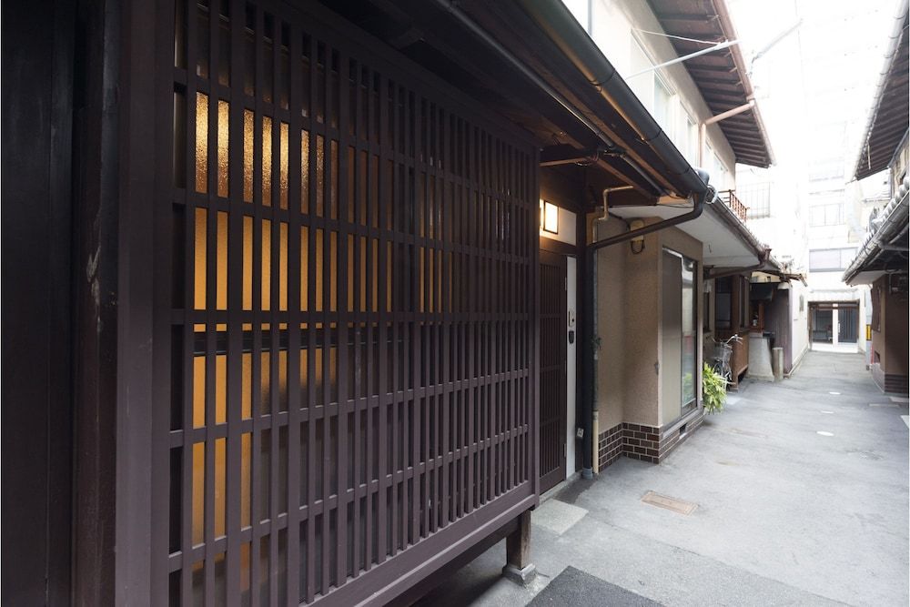 'Kakishibu-an' Machiya Holiday House 3