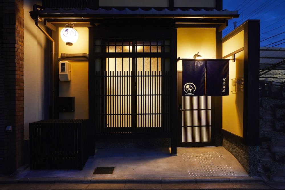 Rinn Fushimiinari exterior_detail 4