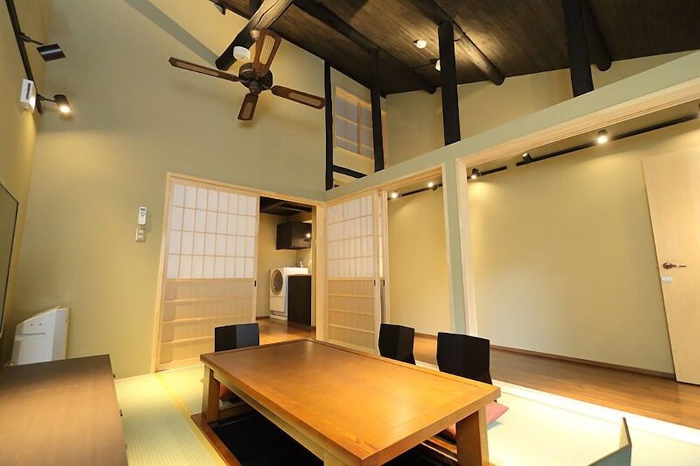 Kyoto Ikken Machiya Satoi Tetsusen Omiya Gojo Japanese Villa 13