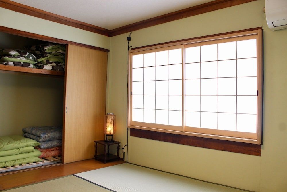 Kumano House room 2