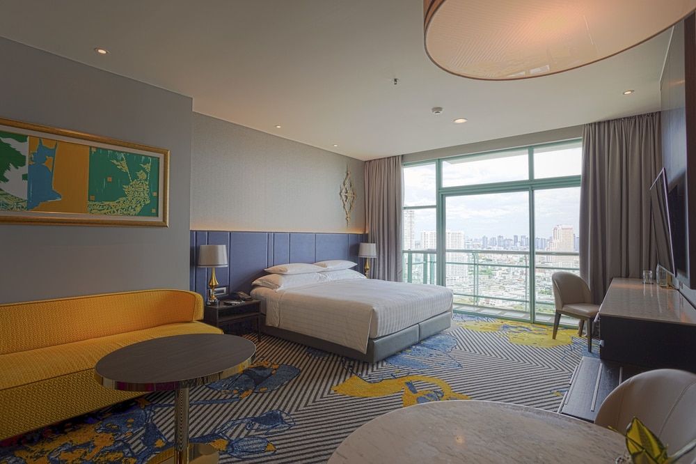 Chatrium Hotel Riverside Bangkok Grand Deluxe Room City View King Bed 9