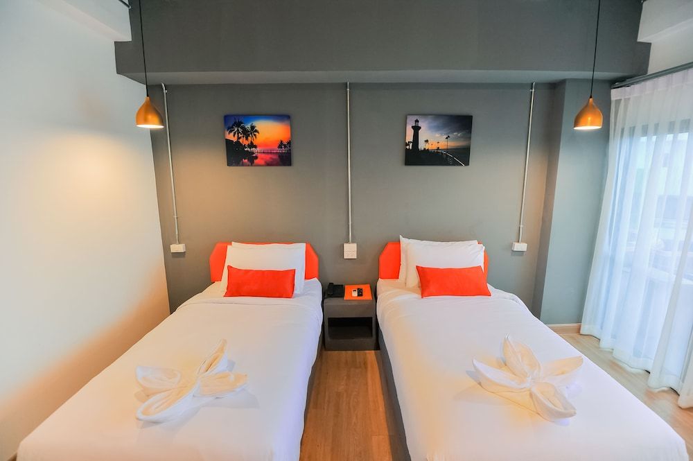 7 Days Premium Hotel Pattaya room 3