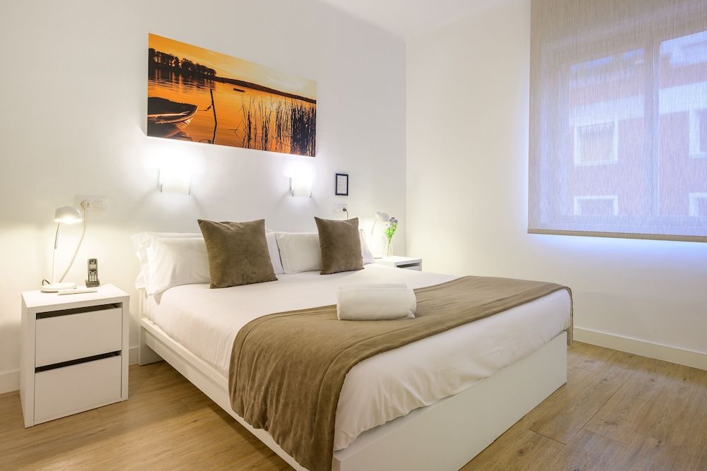 NeoMagna Madrid Standard Double Room 30