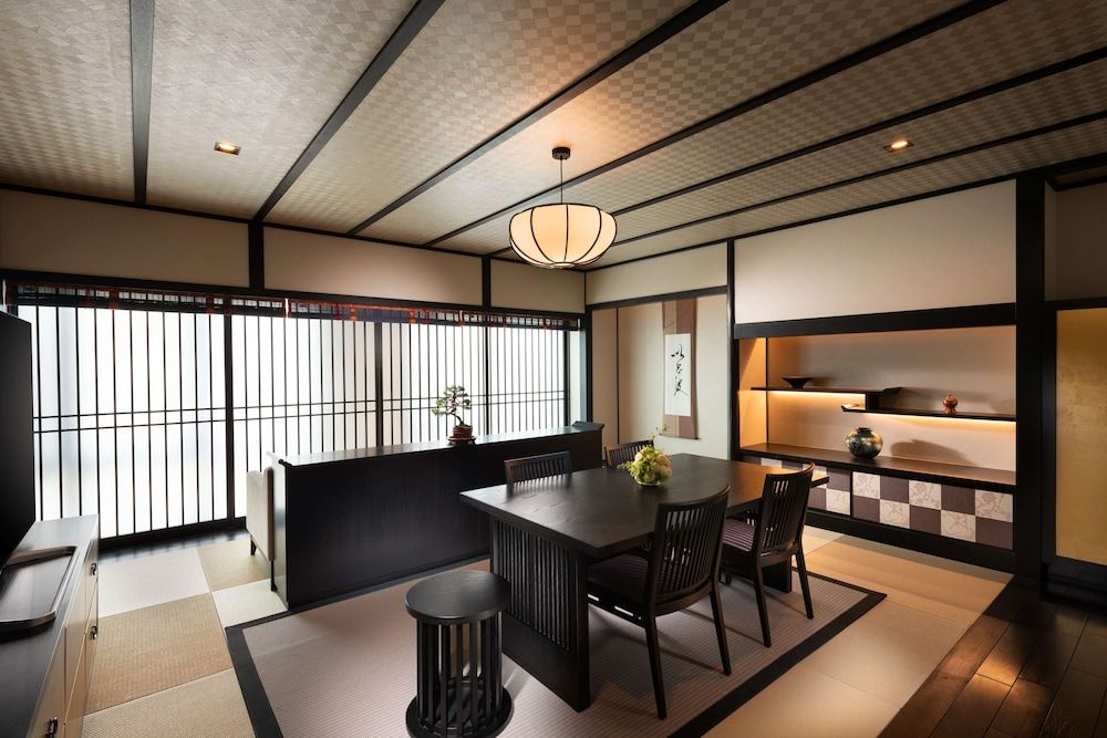 DoubleTree by Hilton Kyoto Station featured 2