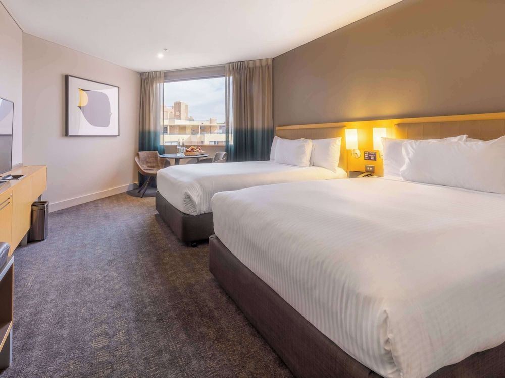 Novotel Sydney on Darling Harbour Superior Double Room, 2 Double Beds