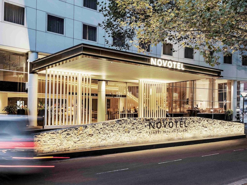 Novotel Sydney Darling Square 5