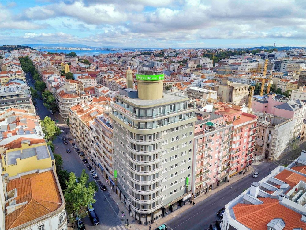 ibis Styles Lisboa Centro Liberdade NE exterior_detail 4