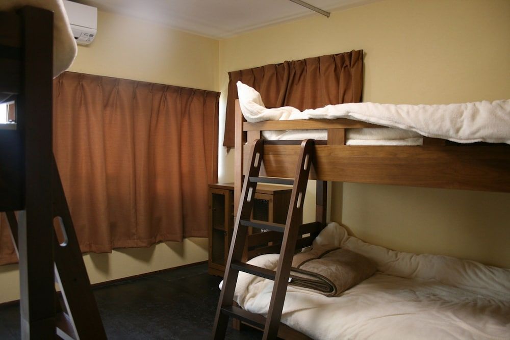 Guesthouse KYOTO COMPASS - Hostel Quadruple Room with Bunk Beds 2